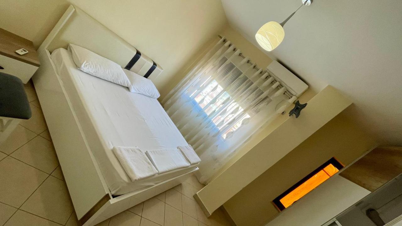 Endri'S Apartments Tirana Zewnętrze zdjęcie
